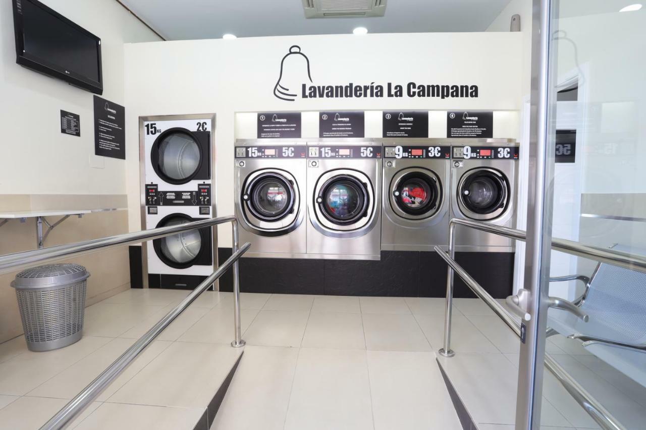 Hostal La Campana La Línea de la Concepción Εξωτερικό φωτογραφία